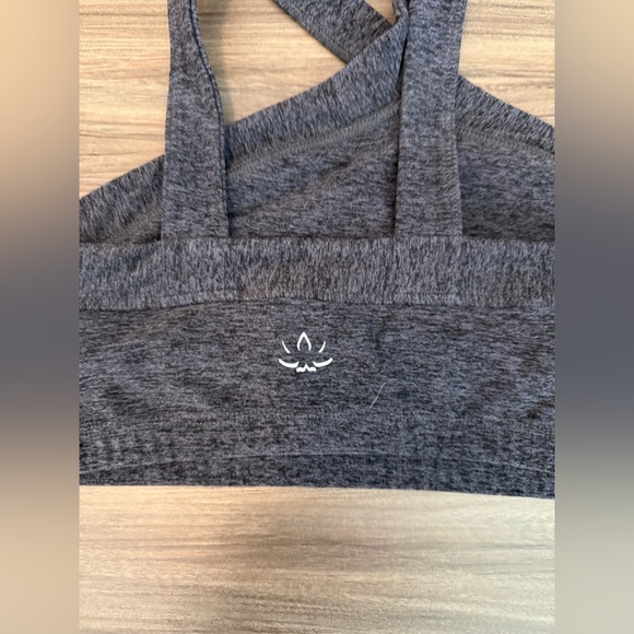 Beyond Yoga Spacedye Charcoal Strappy Sports Bra size M - Picture 4 of 5